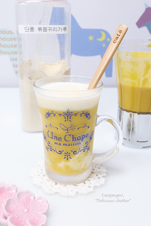 귀리단호박우유 좋아하는 재료들만 모아모아 시원하게 한잔 쭈~욱!