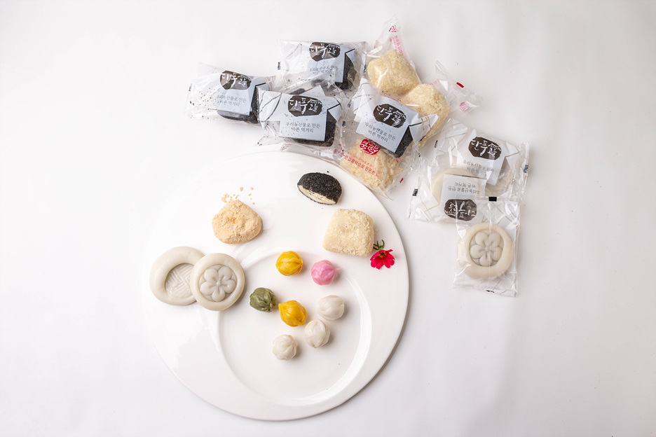 단풍고을 한입쿨떡 굳지 않고 말랑말랑! 정읍 단풍미인쇼핑몰