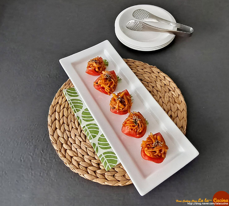 무생채 만드는법 토마토 넣어 새콤달콤