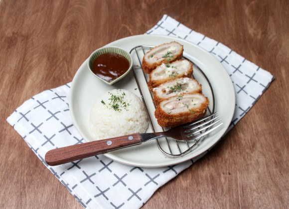 푸드하다 치즈돈까스 - 귀리 넣어 더욱 고소해요.