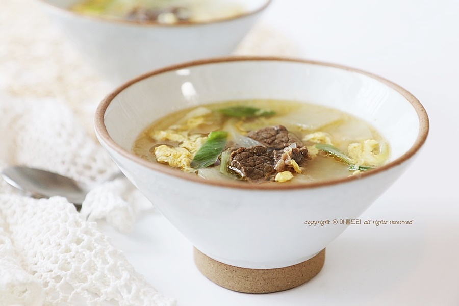 백종원 소고기무국 ! 국물이 시원하고 감칠맛도 좋아요.