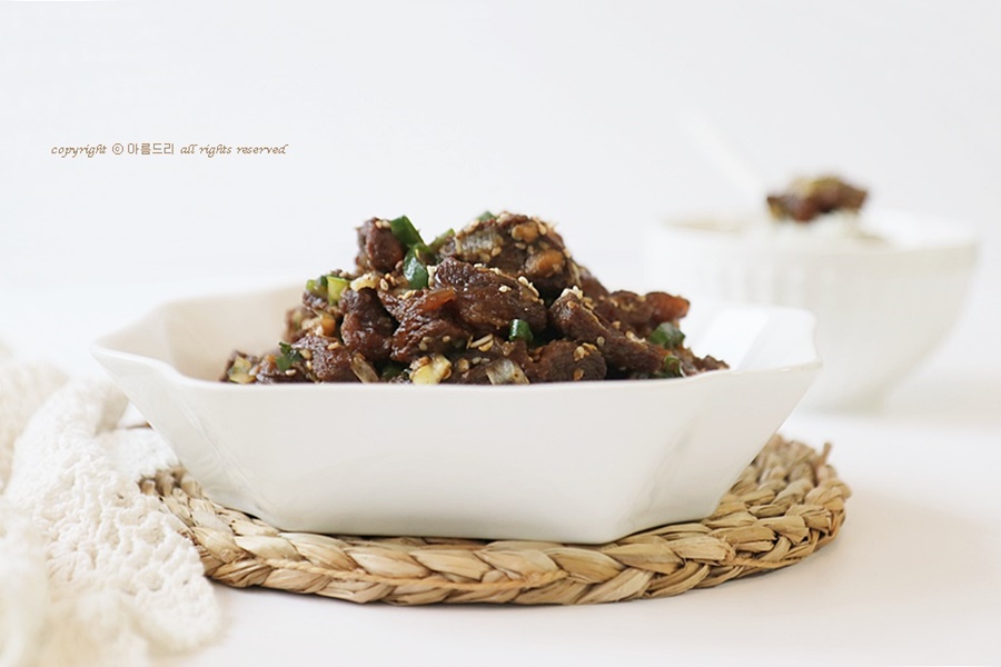 소고기 사태 요리! 쫀득 맛있는 장조림인듯 볶음으로 ~
