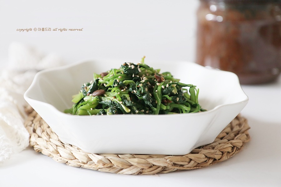 참나물무침 ! 된장으로 구수하고, 향긋하게~