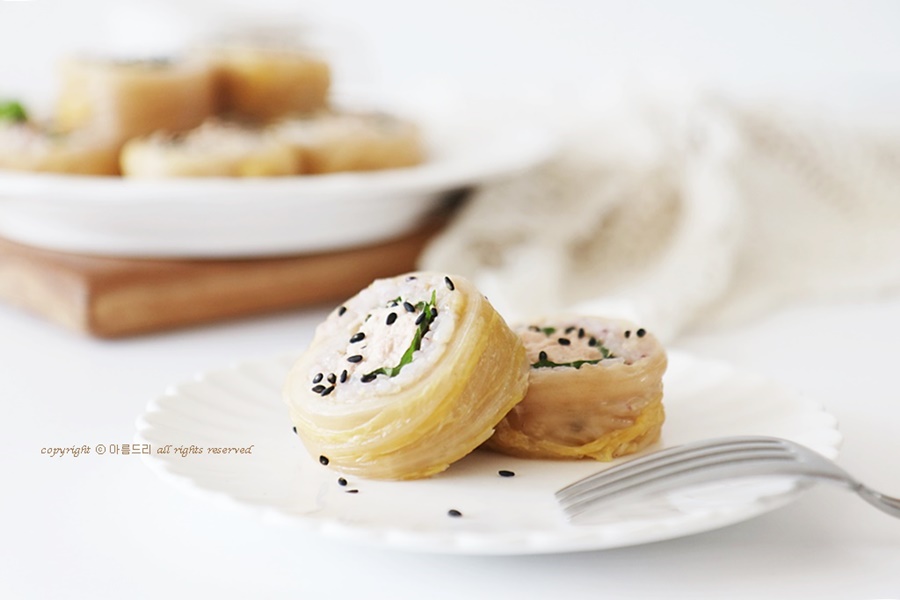 묵은지 참치김밥~ 맛있는 묵은지말이 만들기