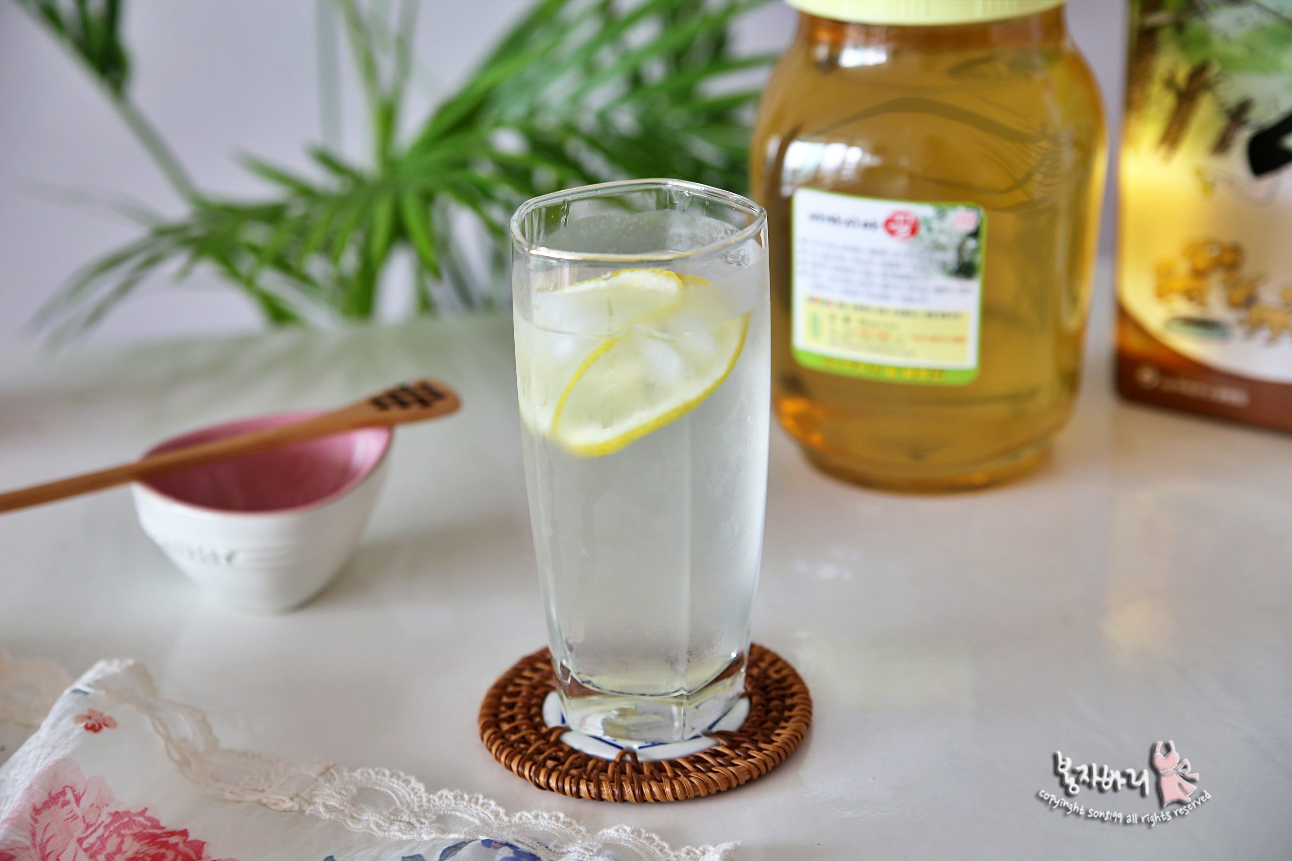 꿀차 시원한 건강음료 레몬 꿀차 효능 알고마시기