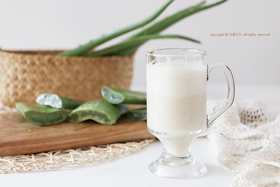 건강과 피부에 좋은 알로에 먹는법! 알로에주스 만들기~