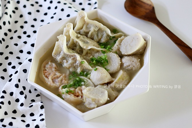 토란 넣고 들깨 만두국 끓이는법, 토란 요리 레시피