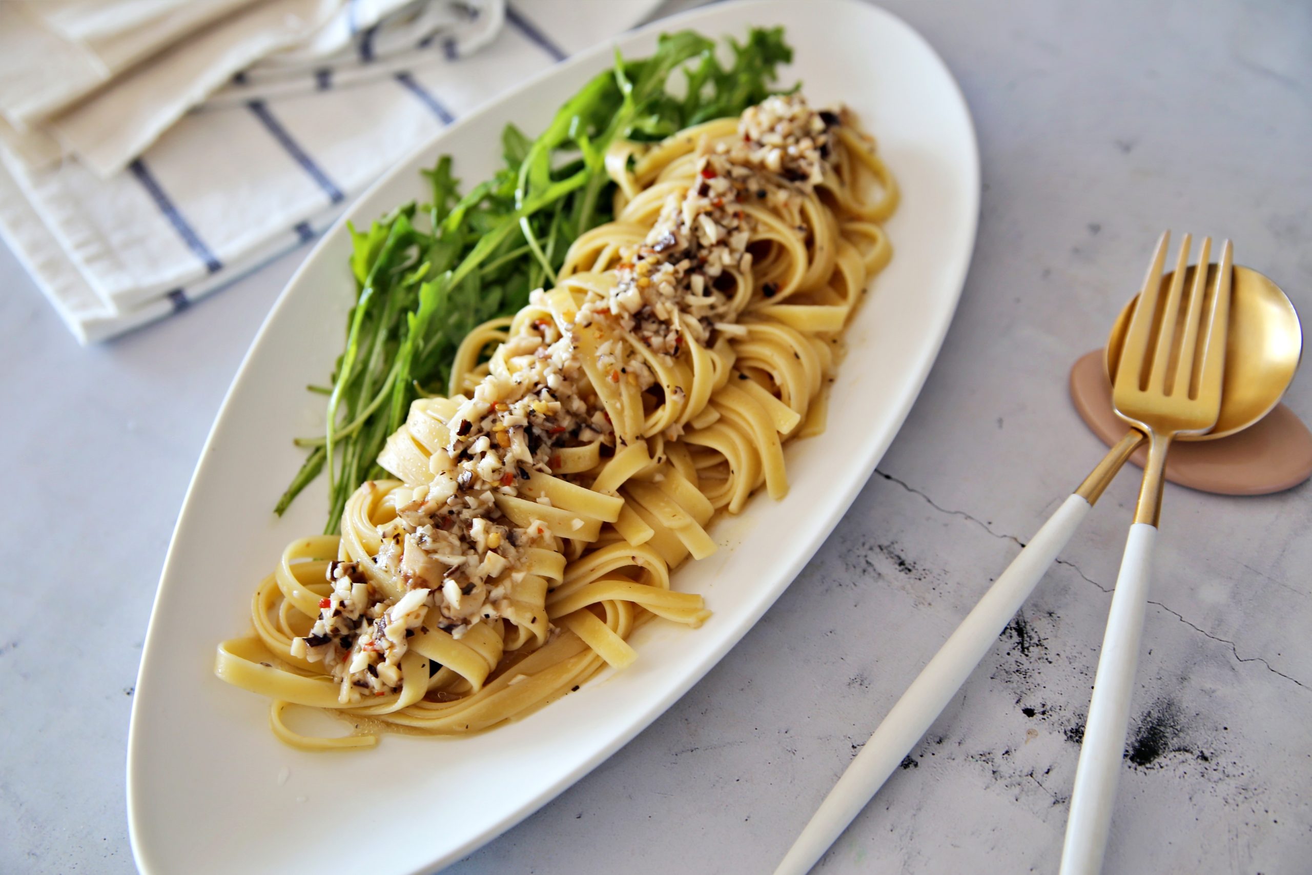 알리오 올리오 파스타 만들기 간편 스파게티 소스 버섯요리 오일파스타 레시피