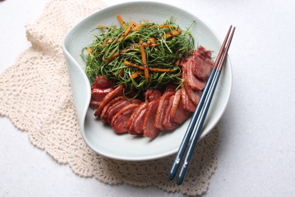 훈제오리 세발나물샐러드