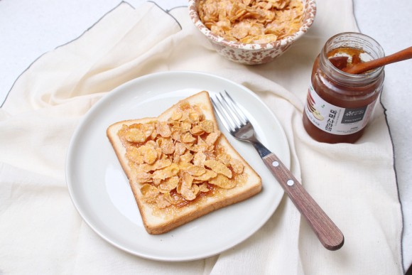 간단 토스트, 시리얼 사과잼토스트