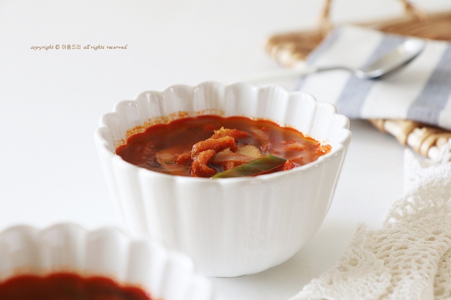 매운 북어국 끓이는법 북엇국 레시피 황태국 황태해장국 끓이는 법