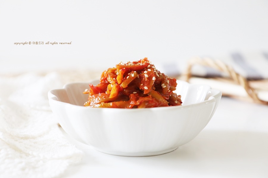 수박껍질무침 여름별미 반찬 수박껍질요리 ~