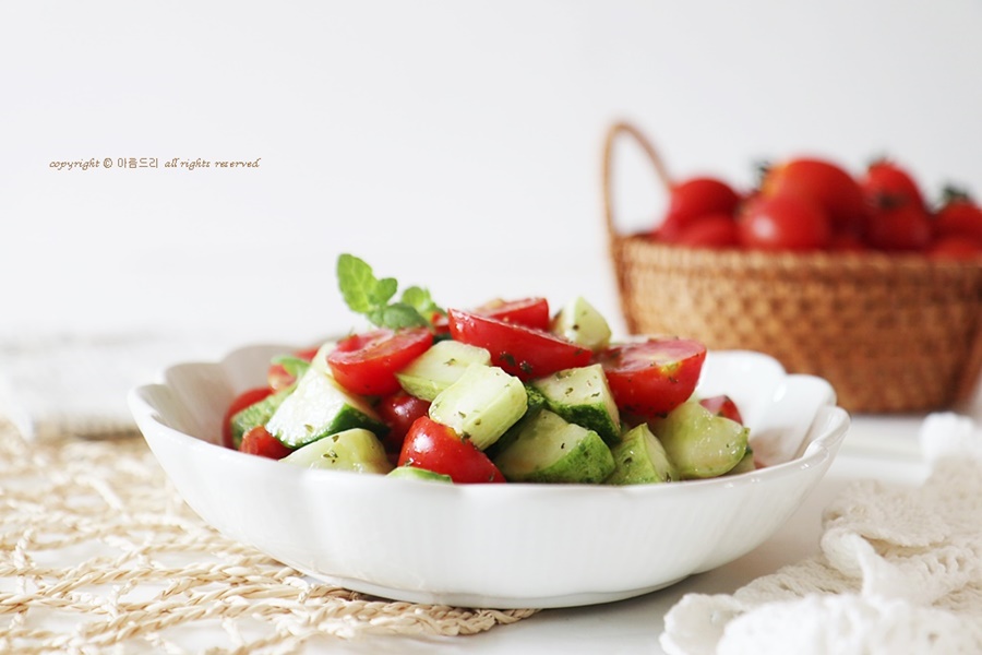 지중해식 오이토마토샐러드 소스 오이방울토마토 다이어트 샐러드