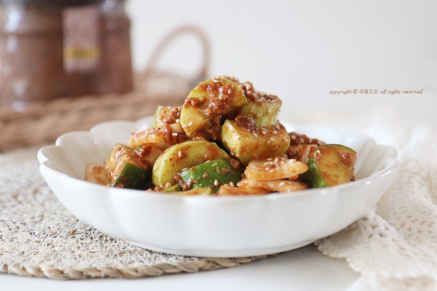 오이무침 만드는법 ! 아삭한 양파 오이 된장무침 오이 요리