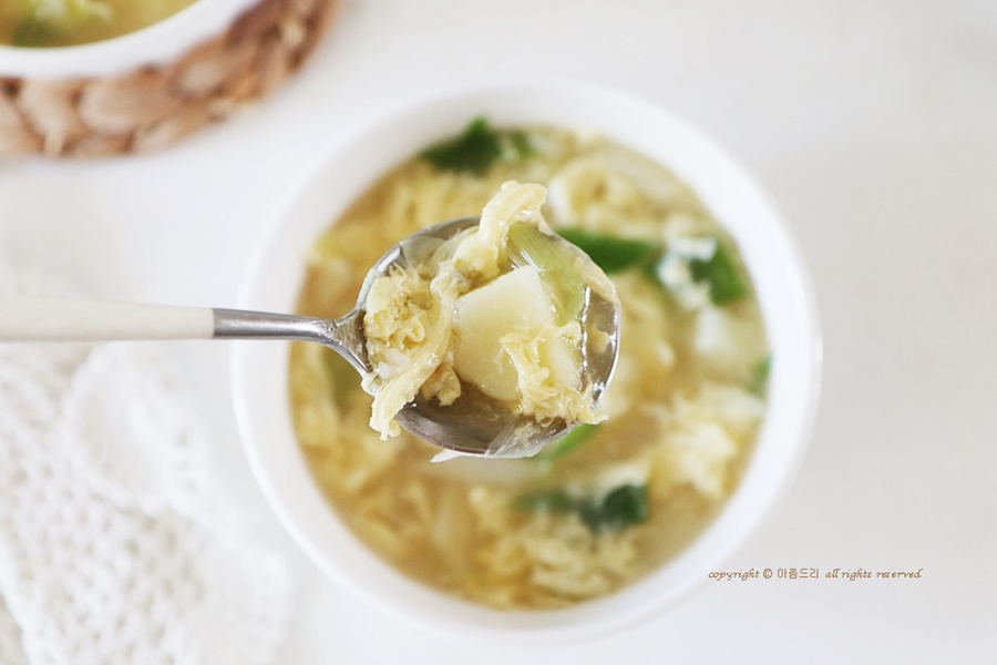 감자계란국 끓이는법 육수없이 초간단 ~